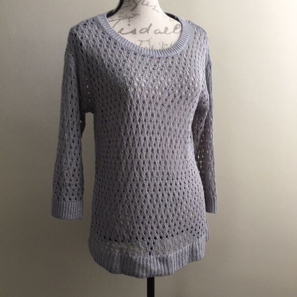 Ann Taylor Gray Sweater 3/4 Length Sleeve M - Picture 3 of 8